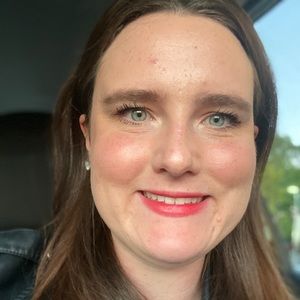 Meet your Posher, Cathryn